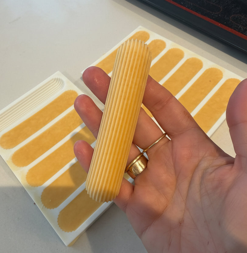 PREORDER 6 cavity eclair mould